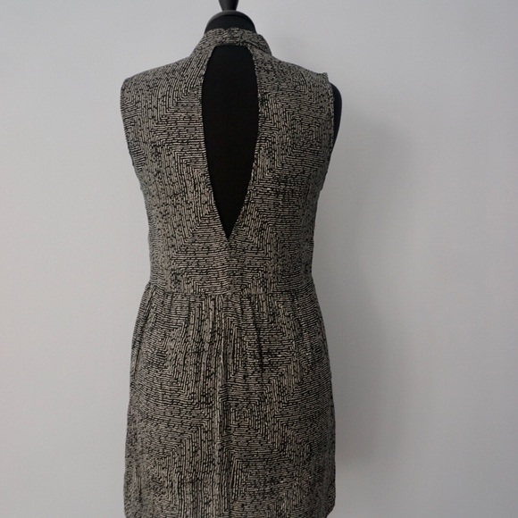 RVCA collared v neck dress - Picture 5 of 5